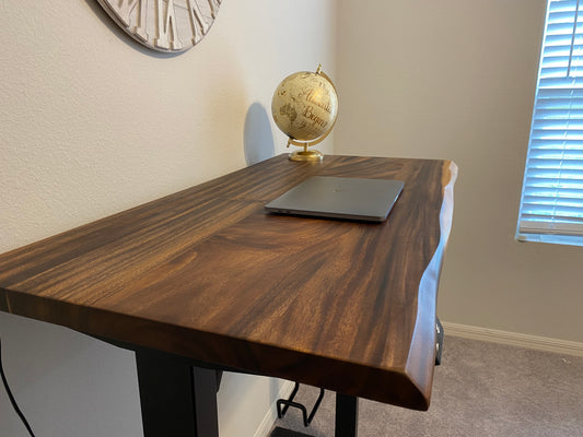 Walnut Wood Coffee Table/Desk: A Stylish Centerpiece for Your Space